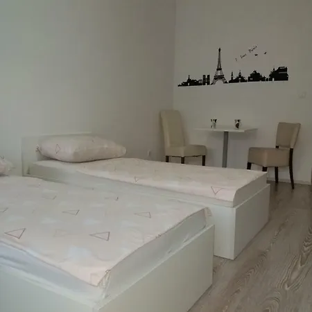 Apartman Student * モスタル