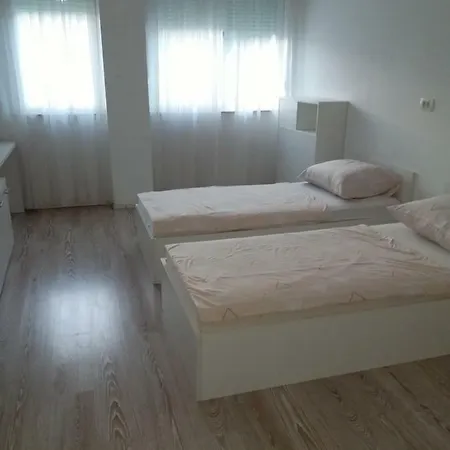 アパート Apartman Student モスタル